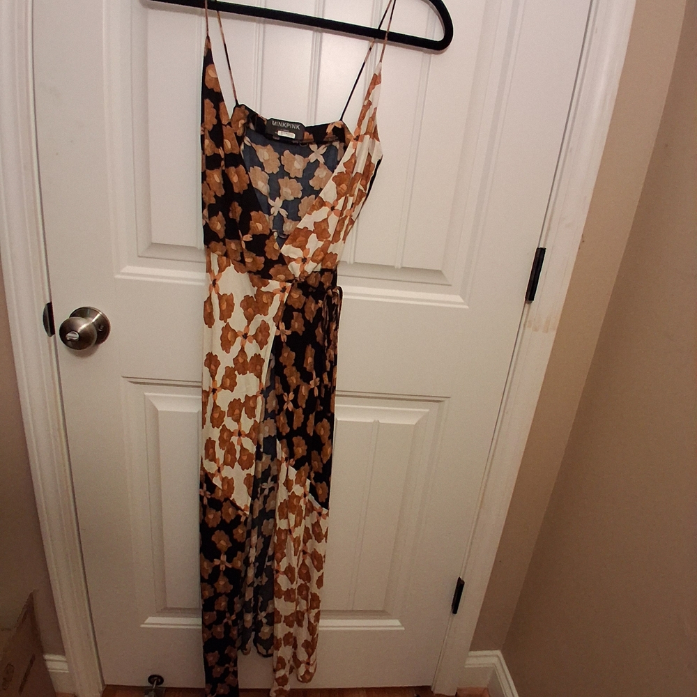 MINKPINK Black, Brown, and Cream Maxi Dress